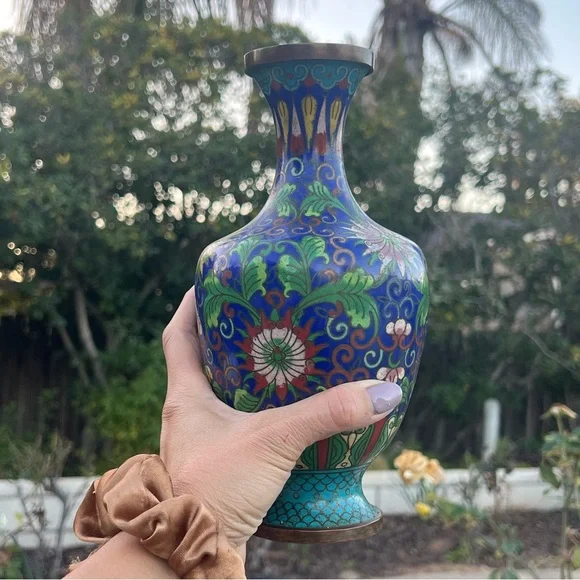 VINTAGE Colorful Floral Cloisonné Vase - 9” tall - Picture 10 of 11
